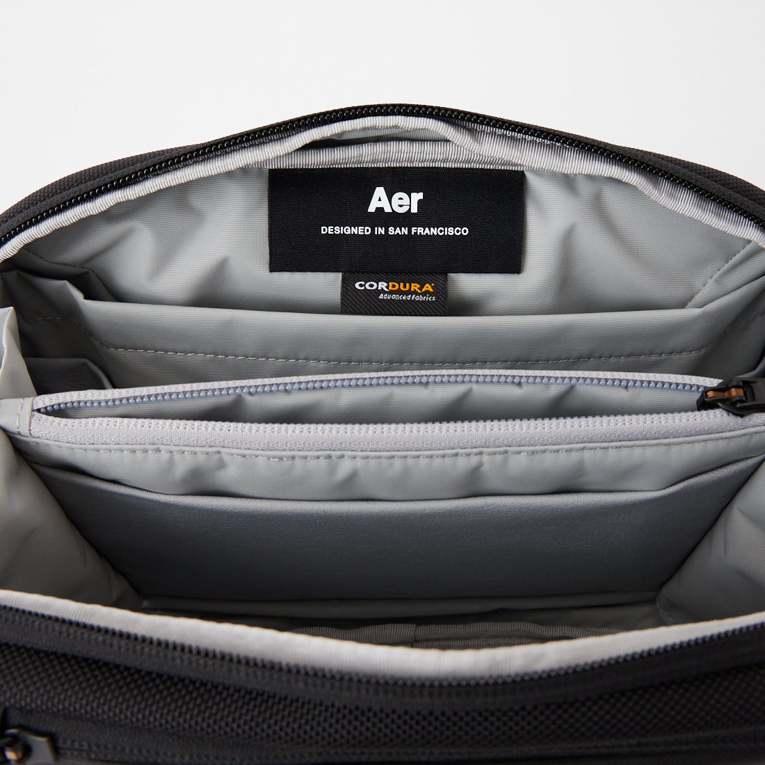 Aer [エアー] ケーブルキット3 ポーチ [AER-31018] BLACK