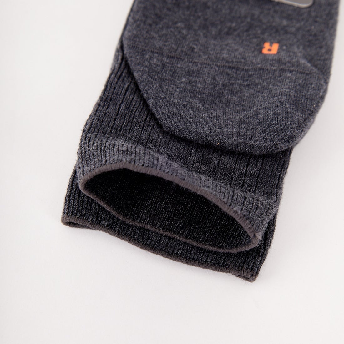 FALKE [ファルケ] RUN ソックス [16605] 3970 D.GRY