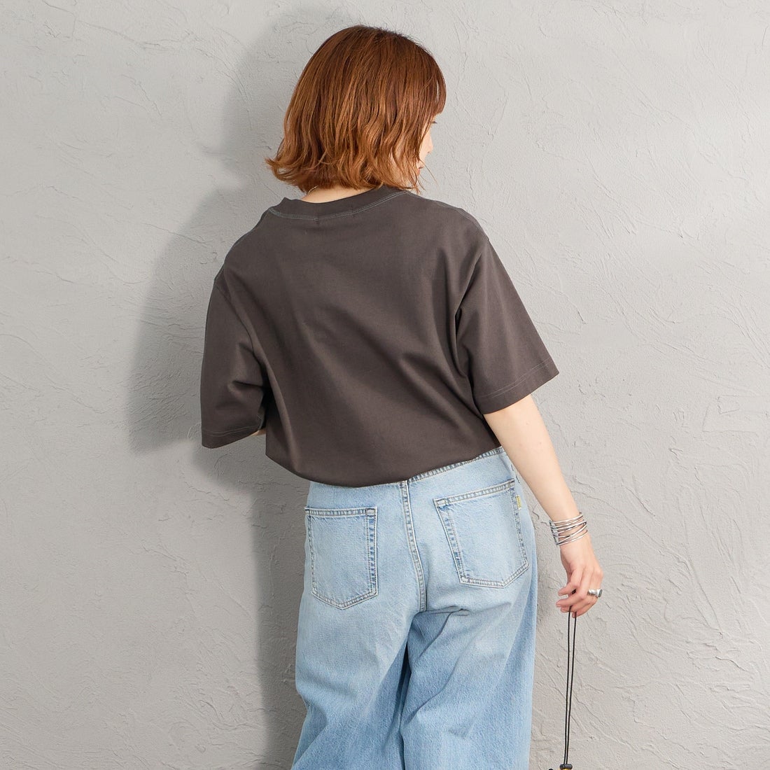 Gymphlex [ジムフレックス] ヘビーウェイトジャージー ショートスリーブTシャツ [J-9271HWJ] CHARCOAL &&モデル身長：158cm 着用サイズ：XS&&