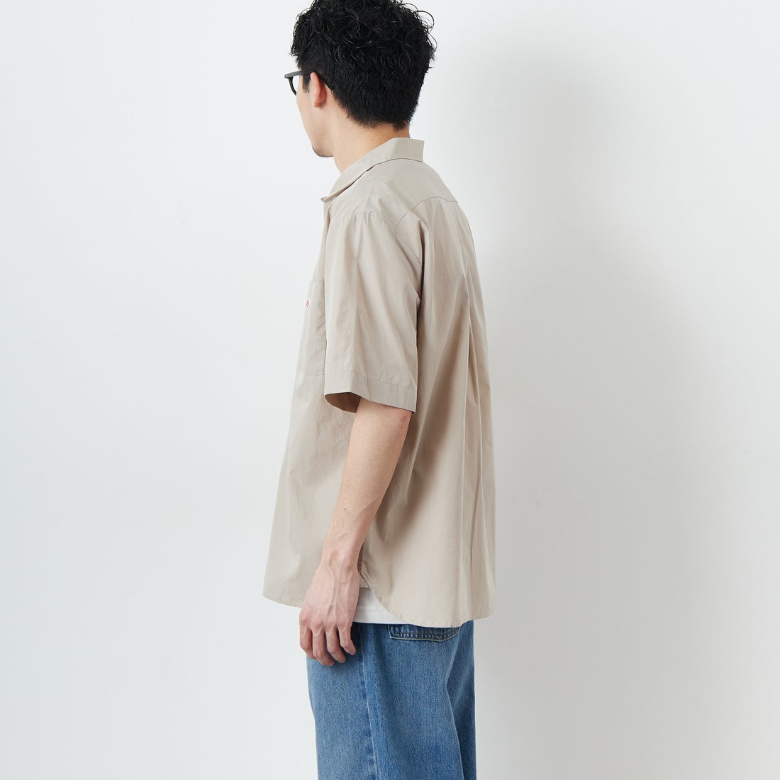 DANTON [ダントン] プレーン ワークシャツ [DT-B0049CPL] GREIGE &&モデル身長：168cm 着用サイズ：38&&