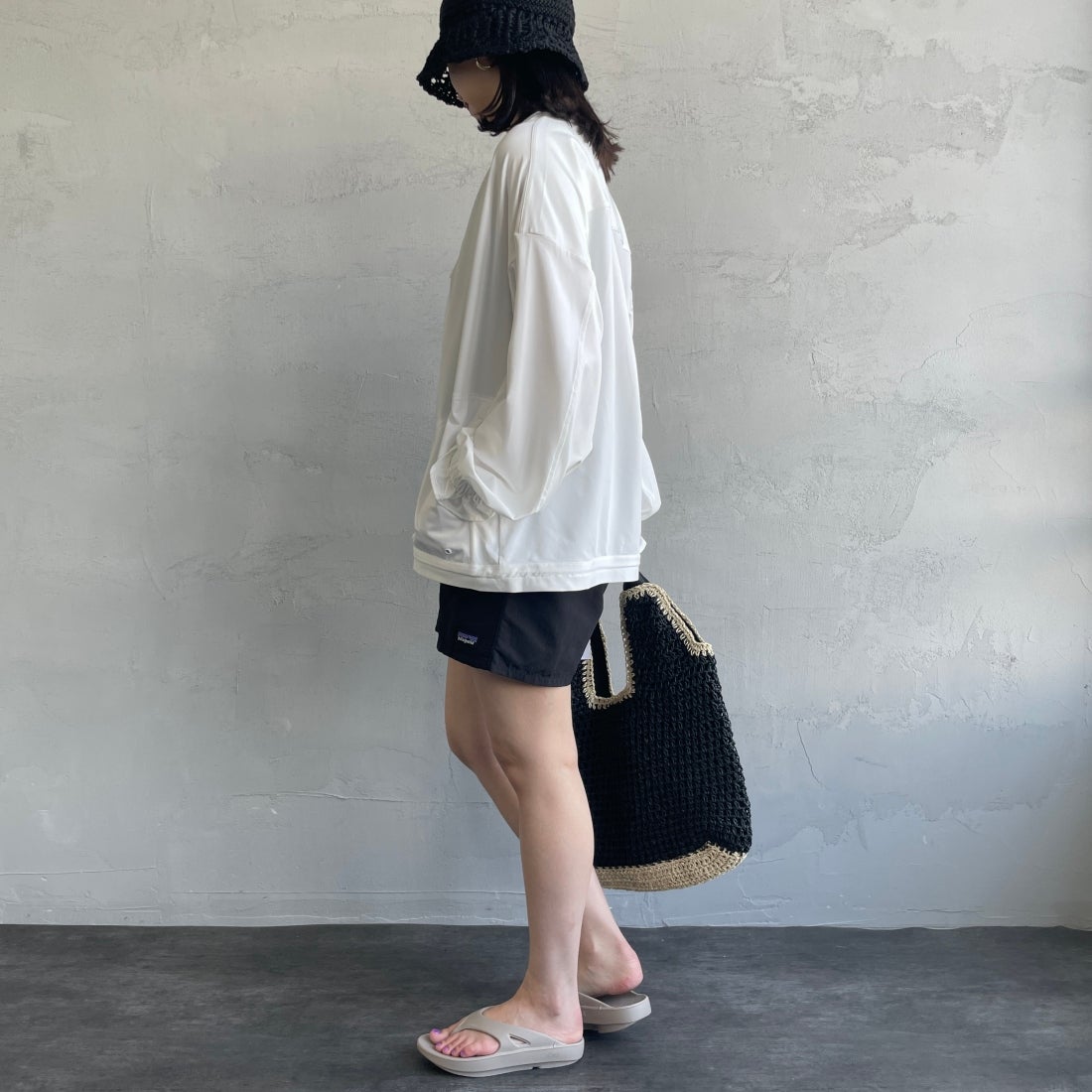 Jeans Factory Clothes [ジーンズファクトリークローズ] ラッシュガードVネックカーディガン [IN1-CST-4] WHITE &&モデル身長：163cm 着用サイズ：M&&