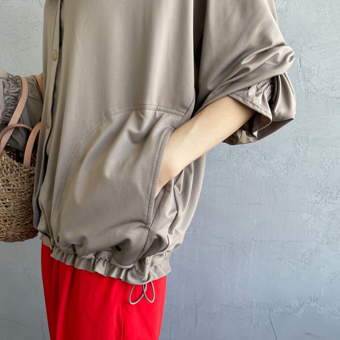 Jeans Factory Clothes [ジーンズファクトリークローズ] ラッシュガードVネックカーディガン [IN1-CST-4] GREIGE &&モデル身長：160cm 着用サイズ：M&&