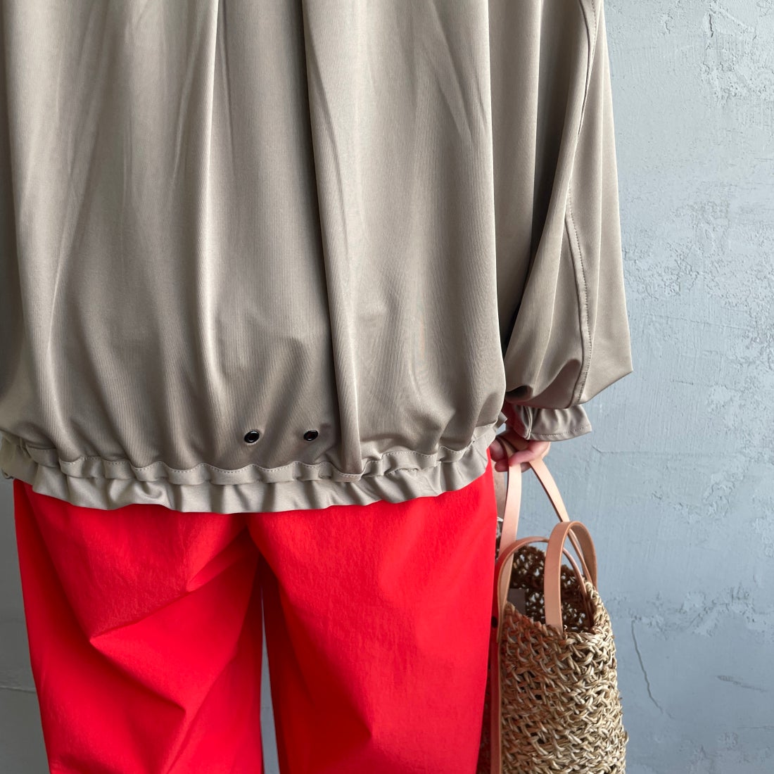 Jeans Factory Clothes [ジーンズファクトリークローズ] ラッシュガードVネックカーディガン [IN1-CST-4] GREIGE &&モデル身長：160cm 着用サイズ：M&&