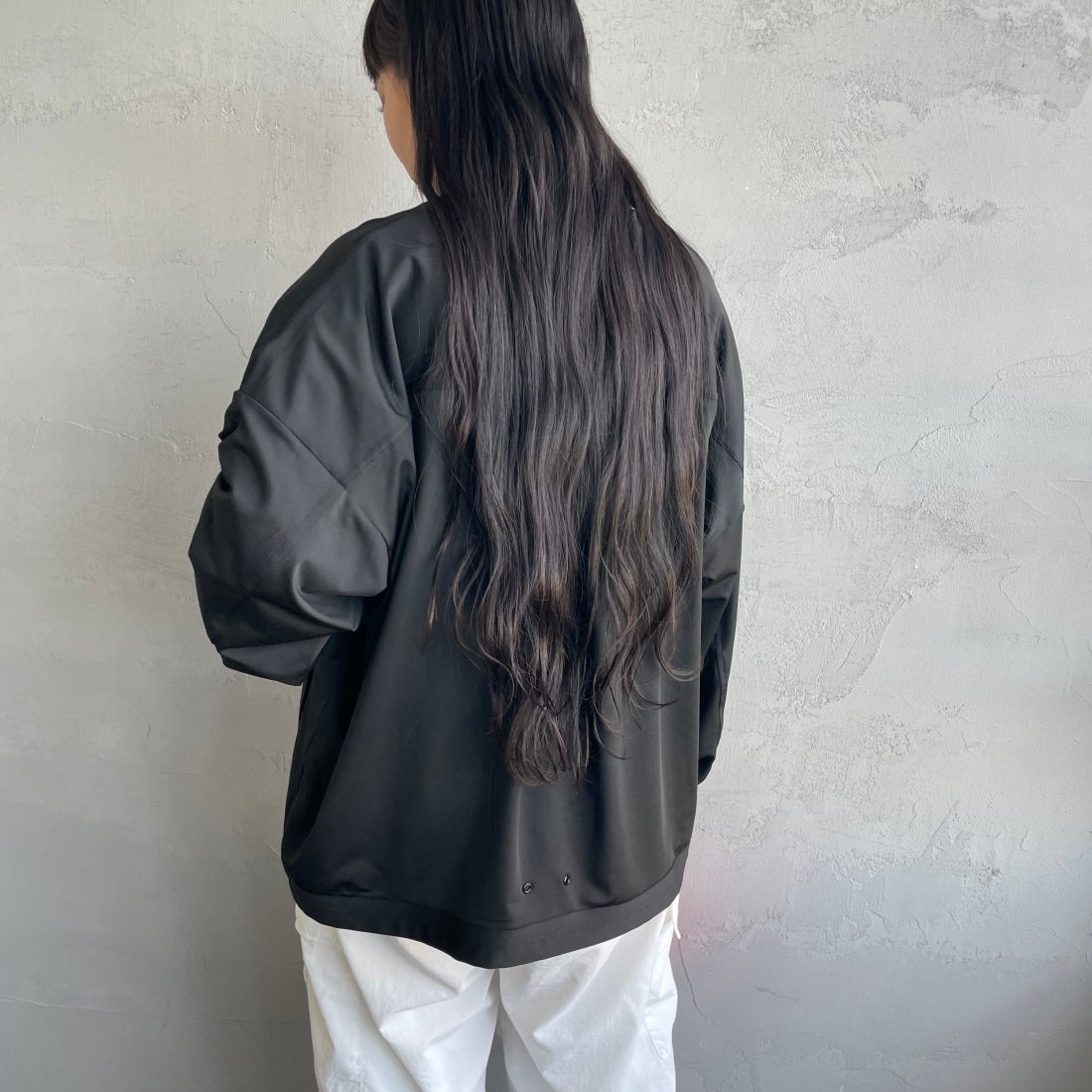 Jeans Factory Clothes [ジーンズファクトリークローズ] ラッシュガードVネックカーディガン [IN1-CST-4] BLACK &&モデル身長：156cm 着用サイズ：M&&