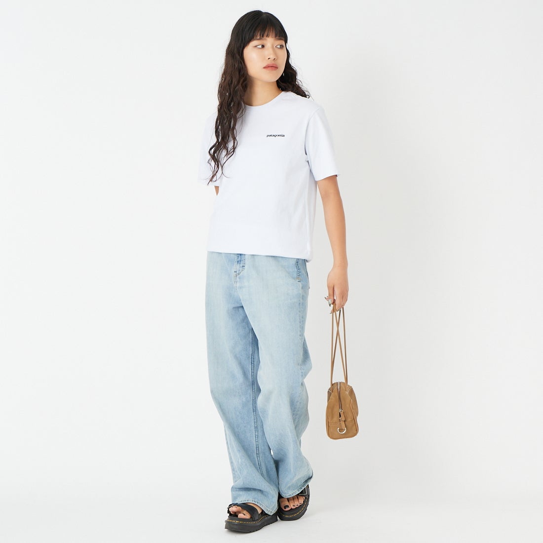 patagonia [パタゴニア] メンズ P-6ロゴ レスポンシビリティーTシャツ [38504] WHI &&モデル身長：162cm 着用サイズ：XS&&