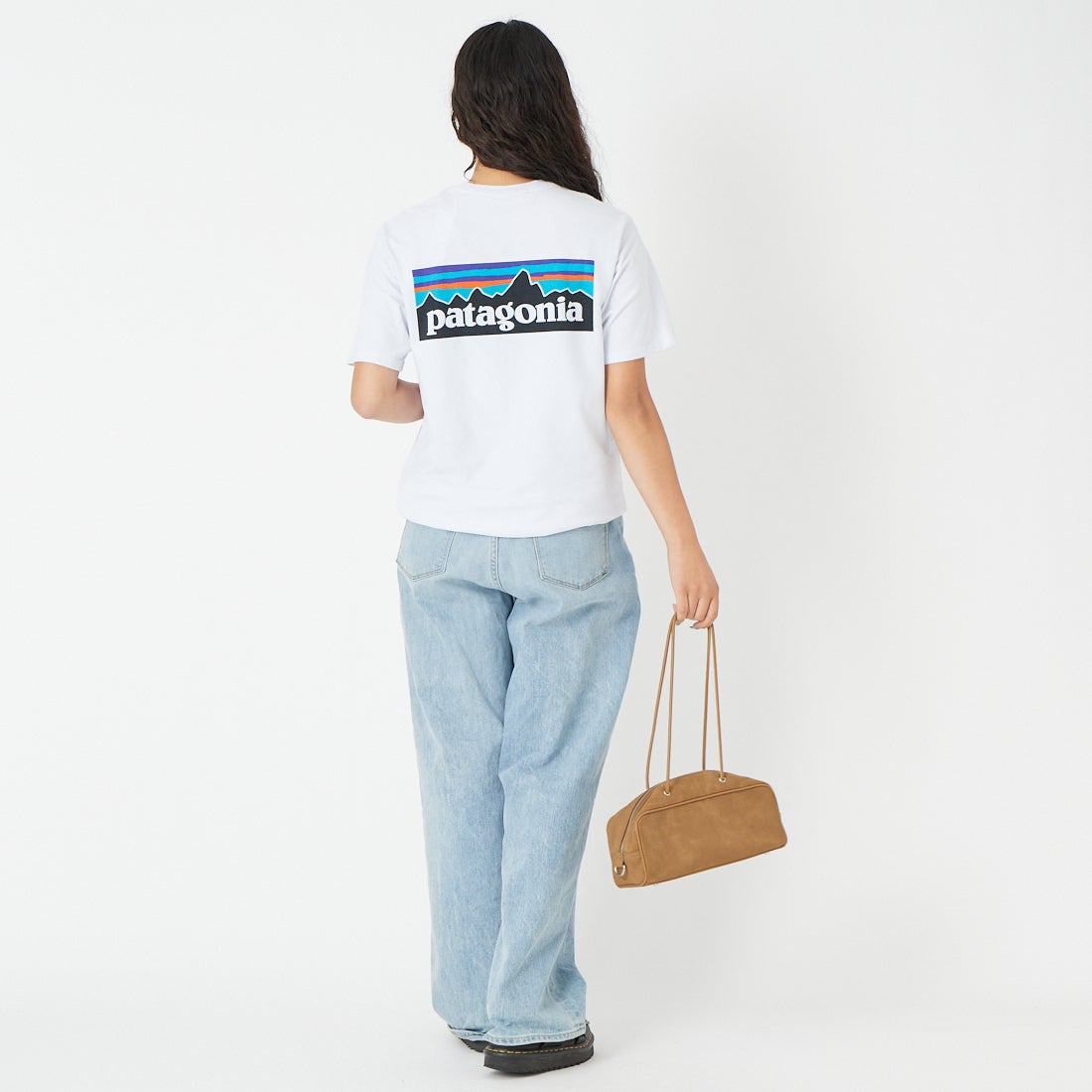 patagonia [パタゴニア] メンズ P-6ロゴ レスポンシビリティーTシャツ [38504] WHI &&モデル身長：162cm 着用サイズ：XS&&