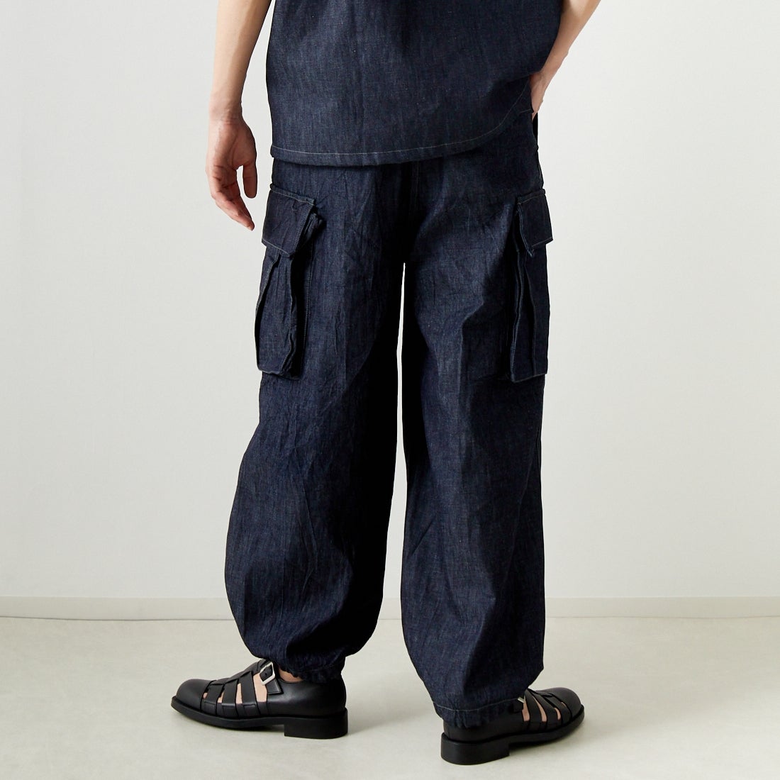 Needles [ニードルズ] 別注 BDUヒザデルデニムパンツ [OT1689-JF] INDIGO&&モデル身長：182cm 着用サイズ：S&&