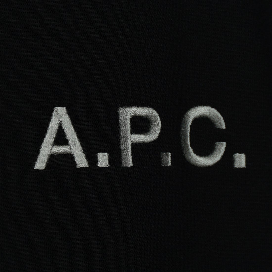 A.P.C. [アー・ペー・セー] 別注 ロゴ刺繍Tシャツ [BRODE-LOGO-JF] BLK/GRY