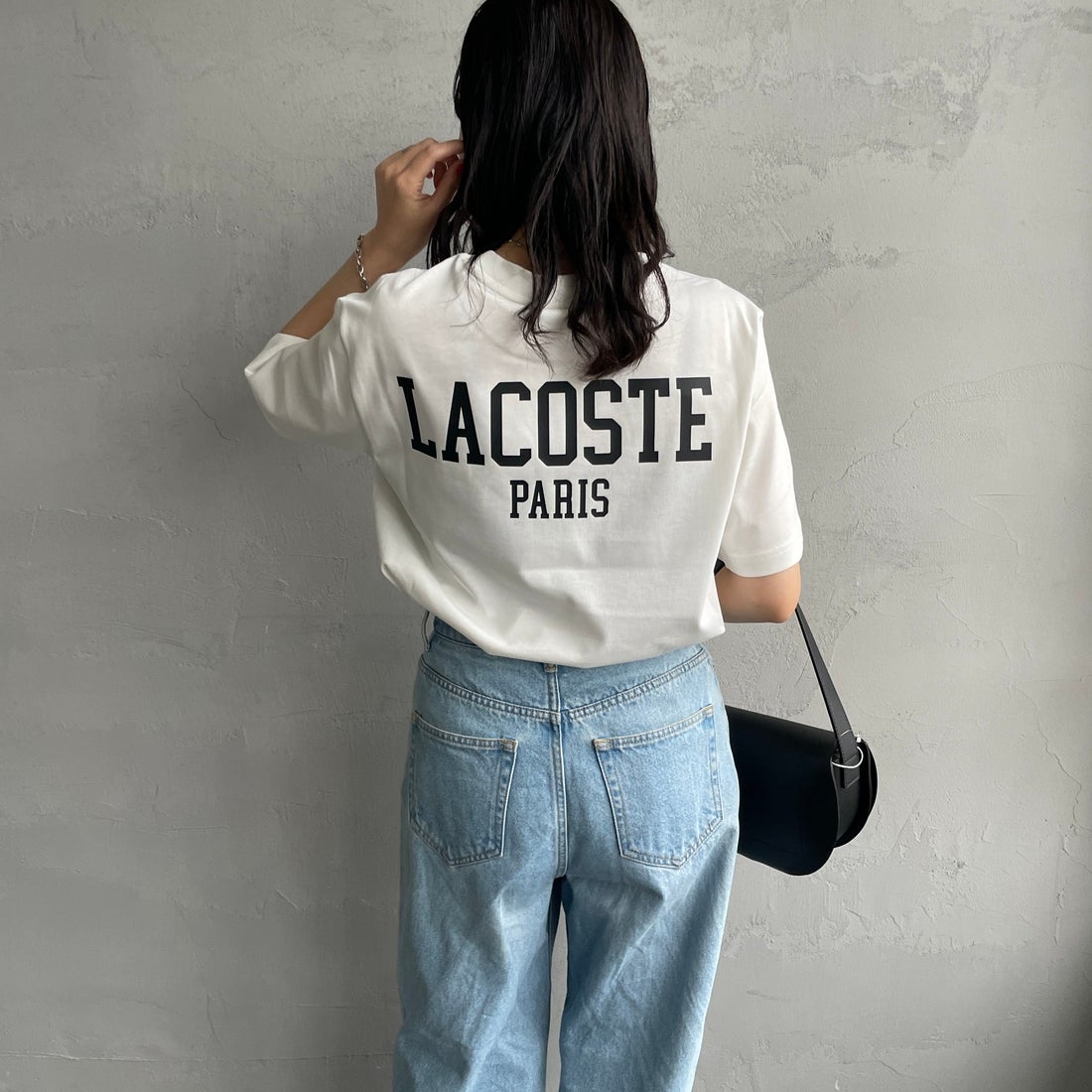 LACOSTE [ラコステ] バックプリントベーシックTシャツ [TH4705] 70V WHITE &&モデル身長：160cm 着用サイズ：2&&