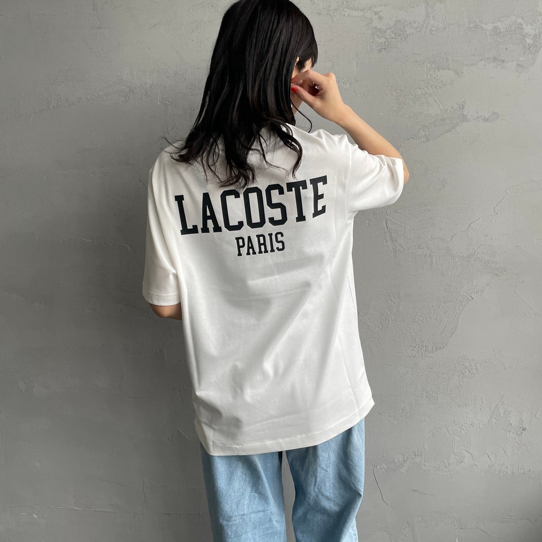 LACOSTE [ラコステ] バックプリントベーシックTシャツ [TH4705] 70V WHITE &&モデル身長：160cm 着用サイズ：2&&