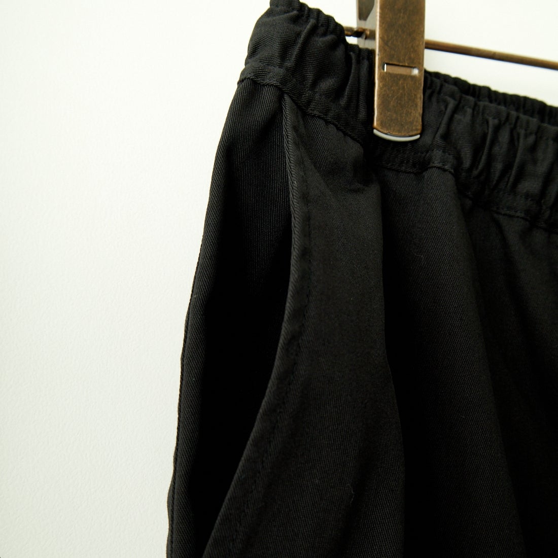 ERICK HUNTER [エリックハンター] リヴィジョン ワイドフィットパンツ [EH100001000] BLACK