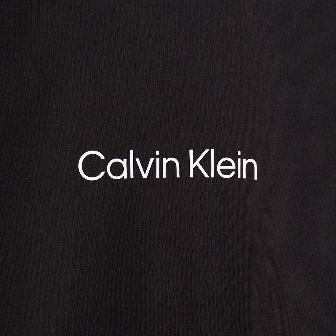 Calvin Klein [カルバンクライン] スタンダード リラックスクルーネックTシャツ [40HM228] YAA &&モデル身長：173cm 着用サイズ：M&&