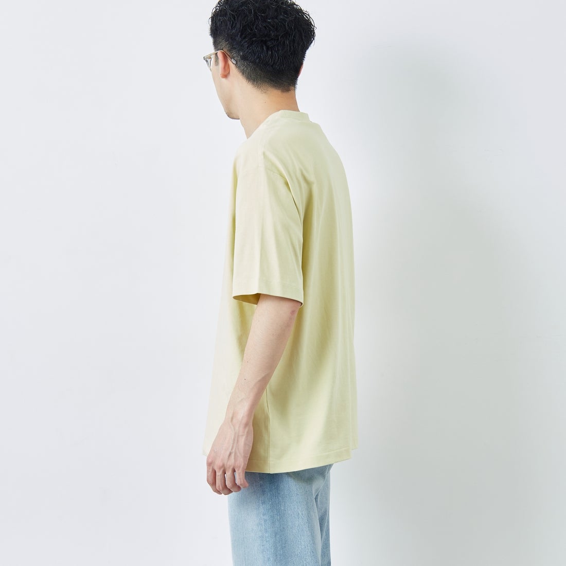 Calvin Klein [カルバンクライン] アーカイブ リラックスクルーネックTシャツ [40HM229] YAA &&モデル身長：168cm 着用サイズ：S&&