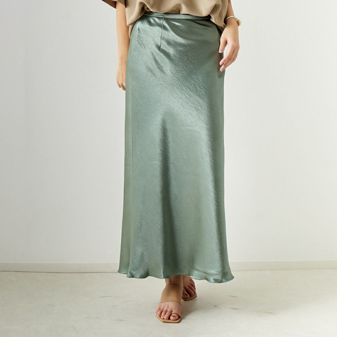 720 ｸﾞﾘｰﾝ&&モデル身長：167cm 着用サイズ：0&&