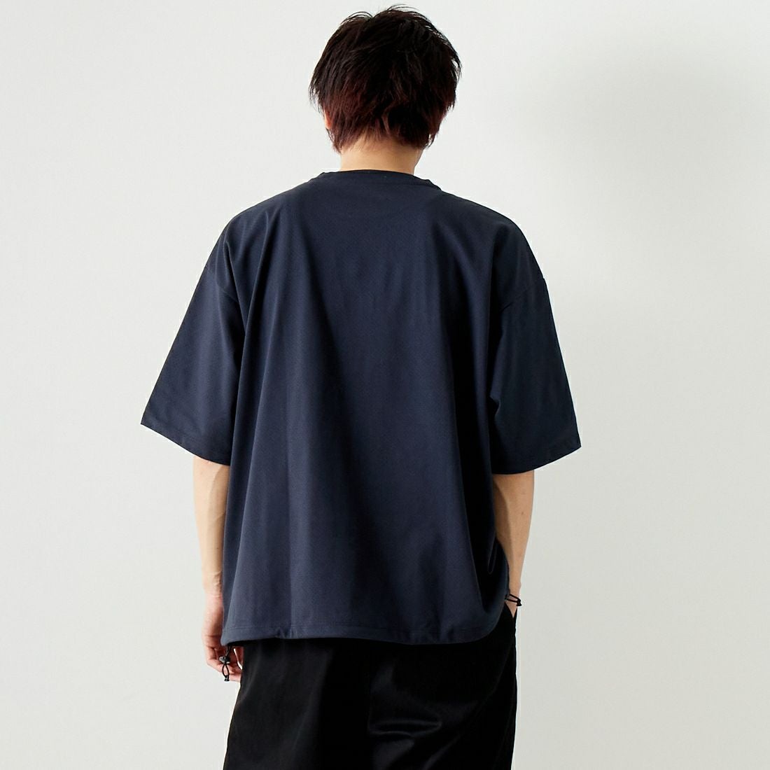 Jeans Factory Clothes [ジーンズファクトリークローズ] ドットエアリードローコードTシャツ [JFC-242-016] BLACK &&モデル身長：182cm 着用サイズ：L&&