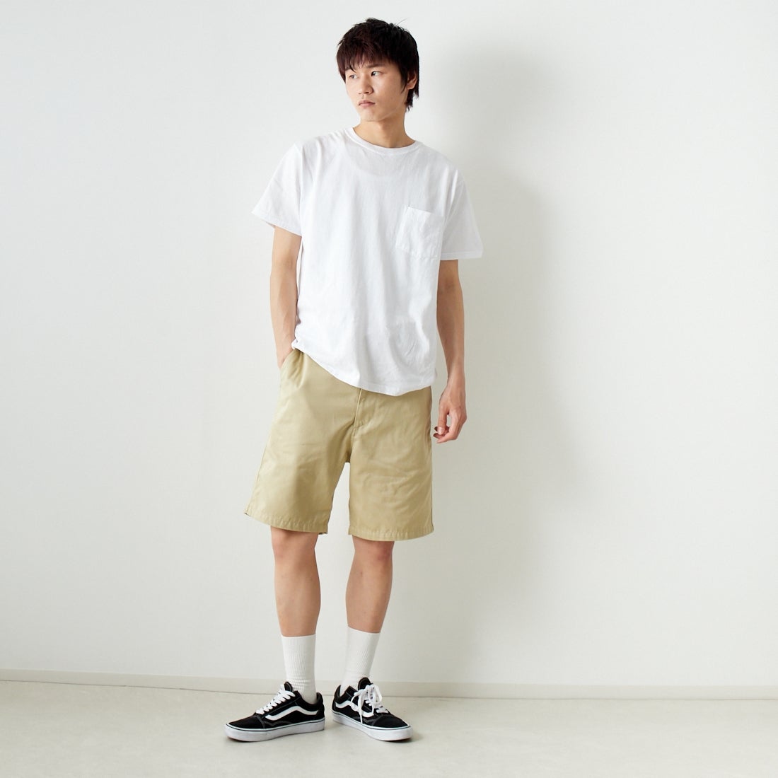 THE NORTH FACE PURPLE LABEL [ザ ノースフェイス パープルレーベル] チノフィールドショーツ [NT4404N] BE BEIGE &&モデル身長：182cm 着用サイズ：32&&