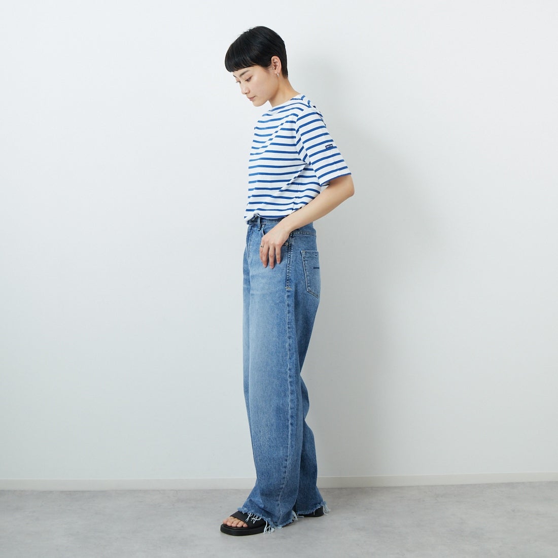 ST.JAMES [セントジェームス] ピリアックボーダーTシャツ [PIRIAC] NEI/GIT &&モデル身長：160cm 着用サイズ：3&&