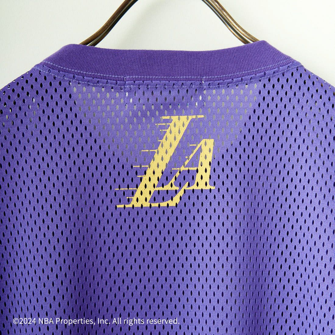 OFF THE COURT BY NBA [オフ ザ コート バイ エヌビーエー] 別注 メッシュTシャツ [JF-24SS-001-JF] PPL LAKERS