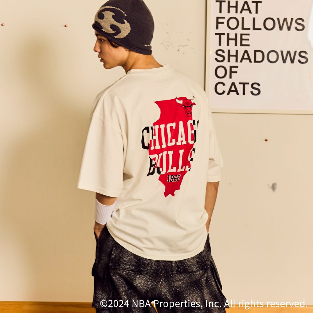 OFF THE COURT BY NBA [オフ ザ コート バイ エヌビーエー] 別注 チームTシャツ [JF-24SS-002-JF] WHT BULLS