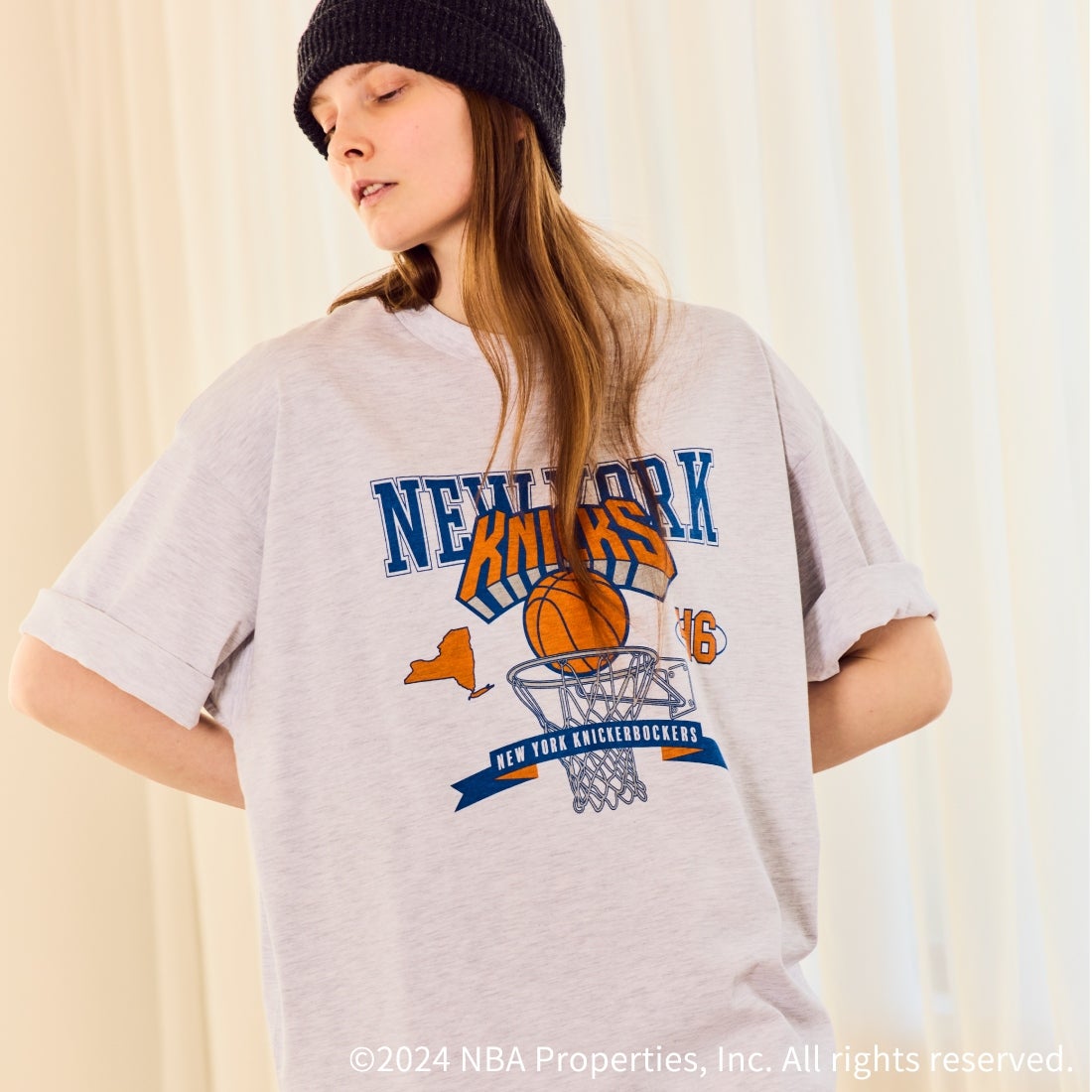 OFF THE COURT BY NBA [オフ ザ コート バイ エヌビーエー] 別注 チームTシャツ [JF-24SS-002-JF] ASH KNICKS