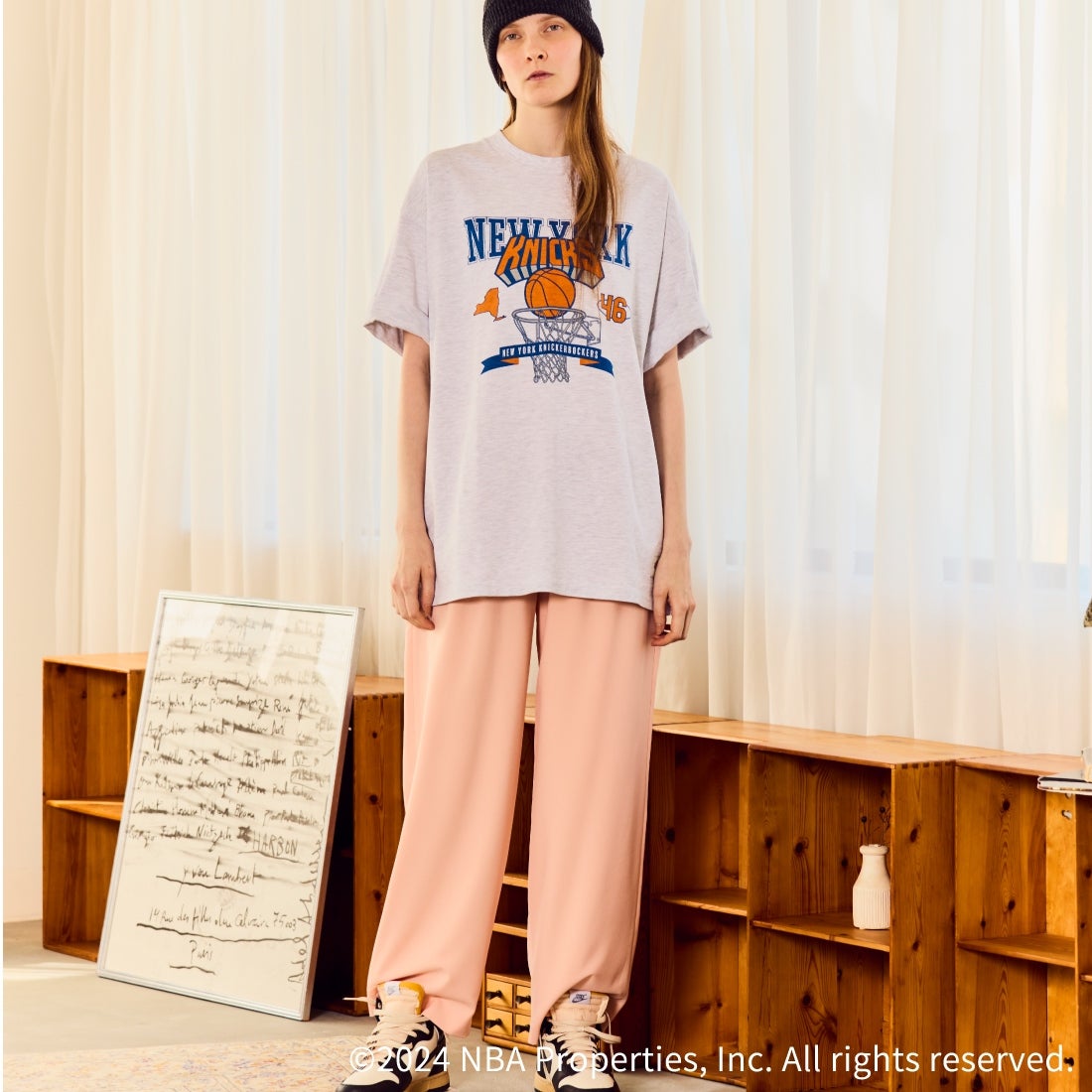 OFF THE COURT BY NBA [オフ ザ コート バイ エヌビーエー] 別注 チームTシャツ [JF-24SS-002-JF] ASH KNICKS
