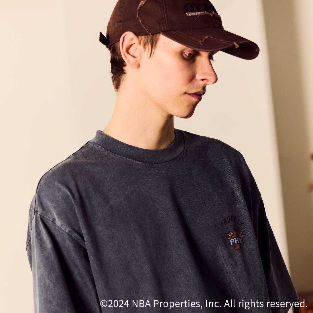 OFF THE COURT BY NBA [オフ ザ コート バイ エヌビーエー] 別注 チームTシャツ [JF-24SS-002-JF] BLK SUNS