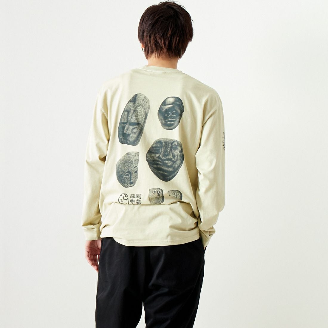 BERYL/FLIN&&モデル身長：182cm 着用サイズ：L&&