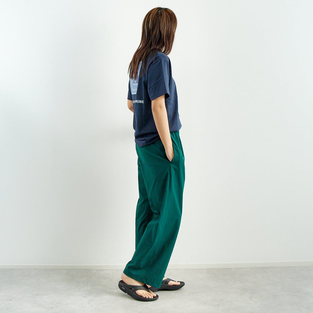 THE NORTH FACE [ザ ノースフェイス] ショートスリーブ バンダナスクエアロゴTシャツ [NT32446] UN &&モデル身長：167cm 着用サイズ：S&&