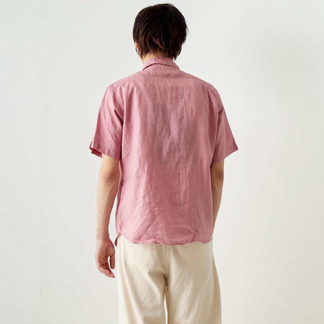 33Degrees [サーティスリーディグリーズ] フレンチリネン ショートスリーブシャツ [BFP610] 110 PINK &&モデル身長：182cm 着用サイズ：L&&