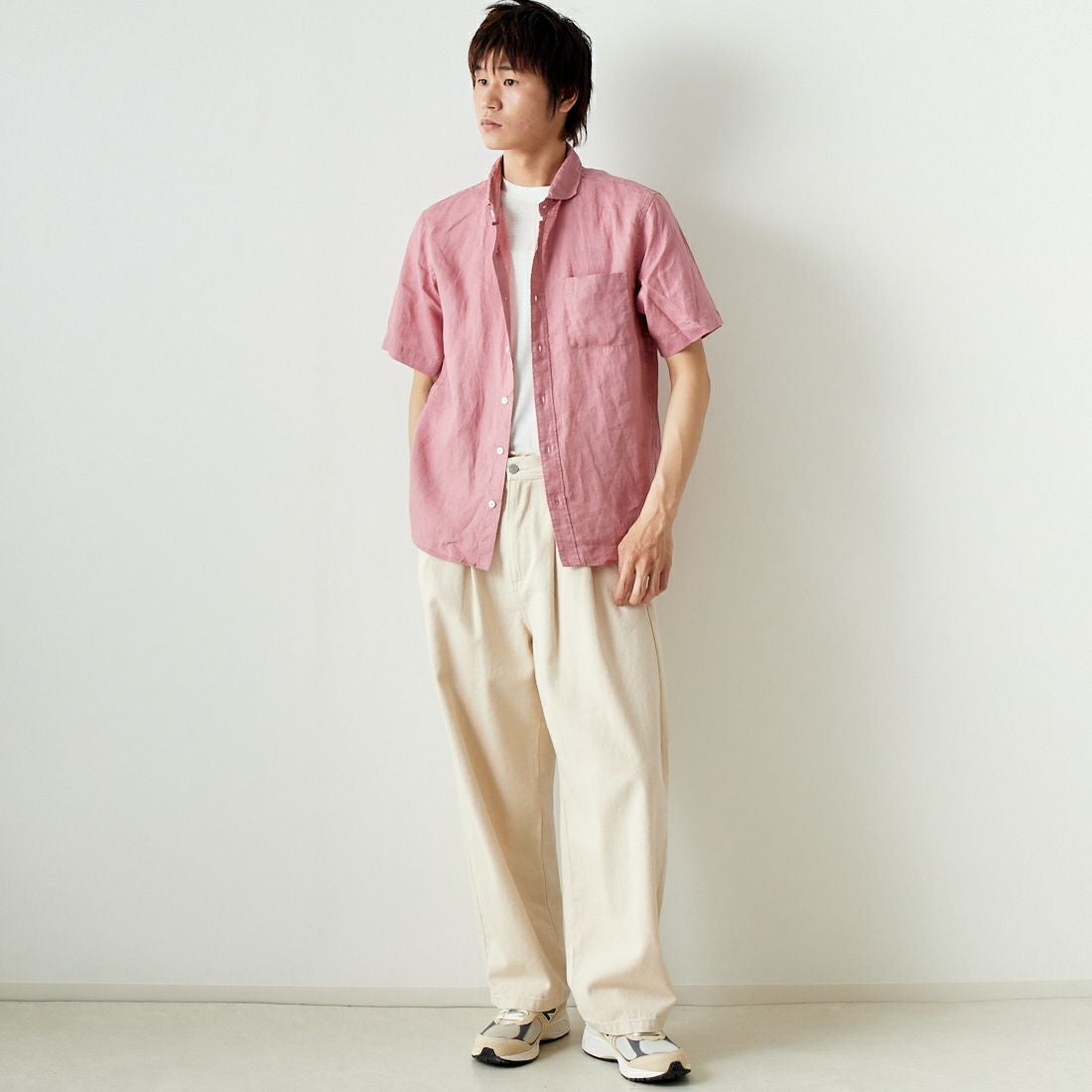 33Degrees [サーティスリーディグリーズ] フレンチリネン ショートスリーブシャツ [BFP610] 110 PINK &&モデル身長：182cm 着用サイズ：L&&