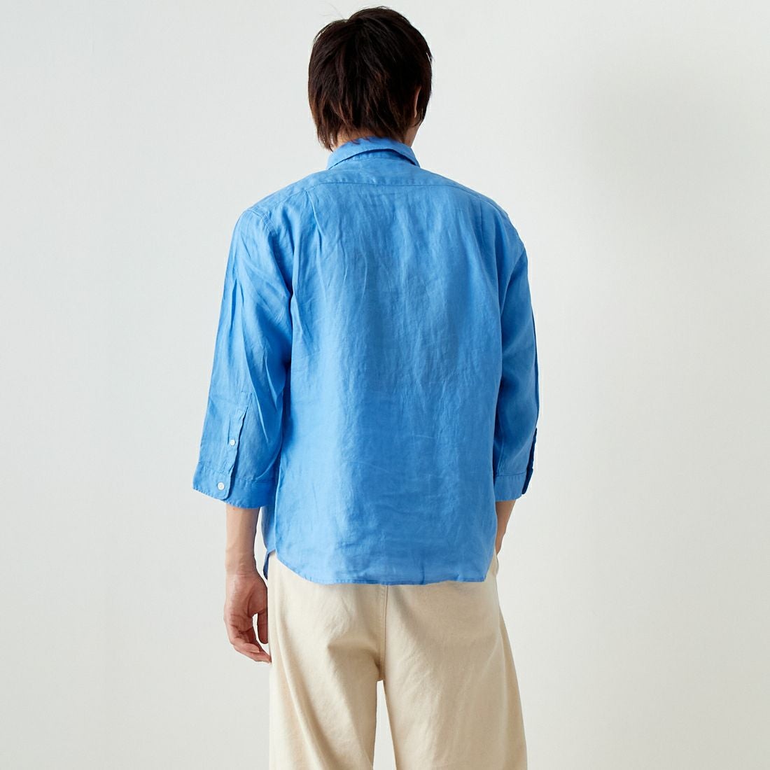 33Degrees [サーティスリーディグリーズ] フレンチリネン 七分袖シャツ [BFQ210] 520 BLUE &&モデル身長：182cm 着用サイズ：L&&