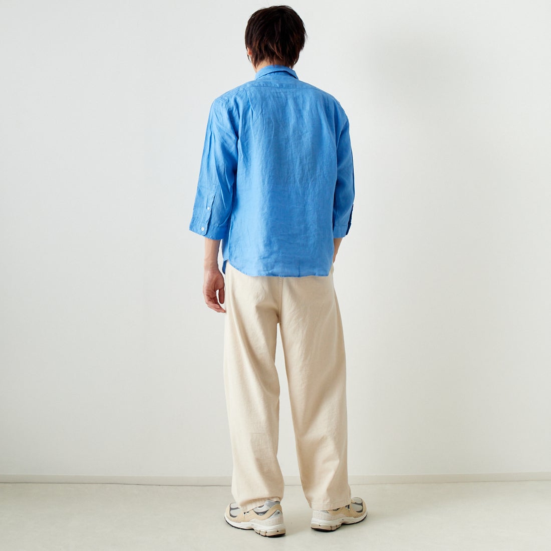 33Degrees [サーティスリーディグリーズ] フレンチリネン 七分袖シャツ [BFQ210] 520 BLUE &&モデル身長：182cm 着用サイズ：L&&