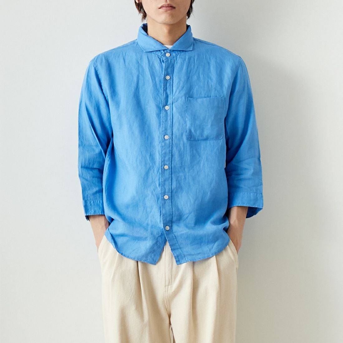 33Degrees [サーティスリーディグリーズ] フレンチリネン 七分袖シャツ [BFQ210] 520 BLUE &&モデル身長：182cm 着用サイズ：L&&