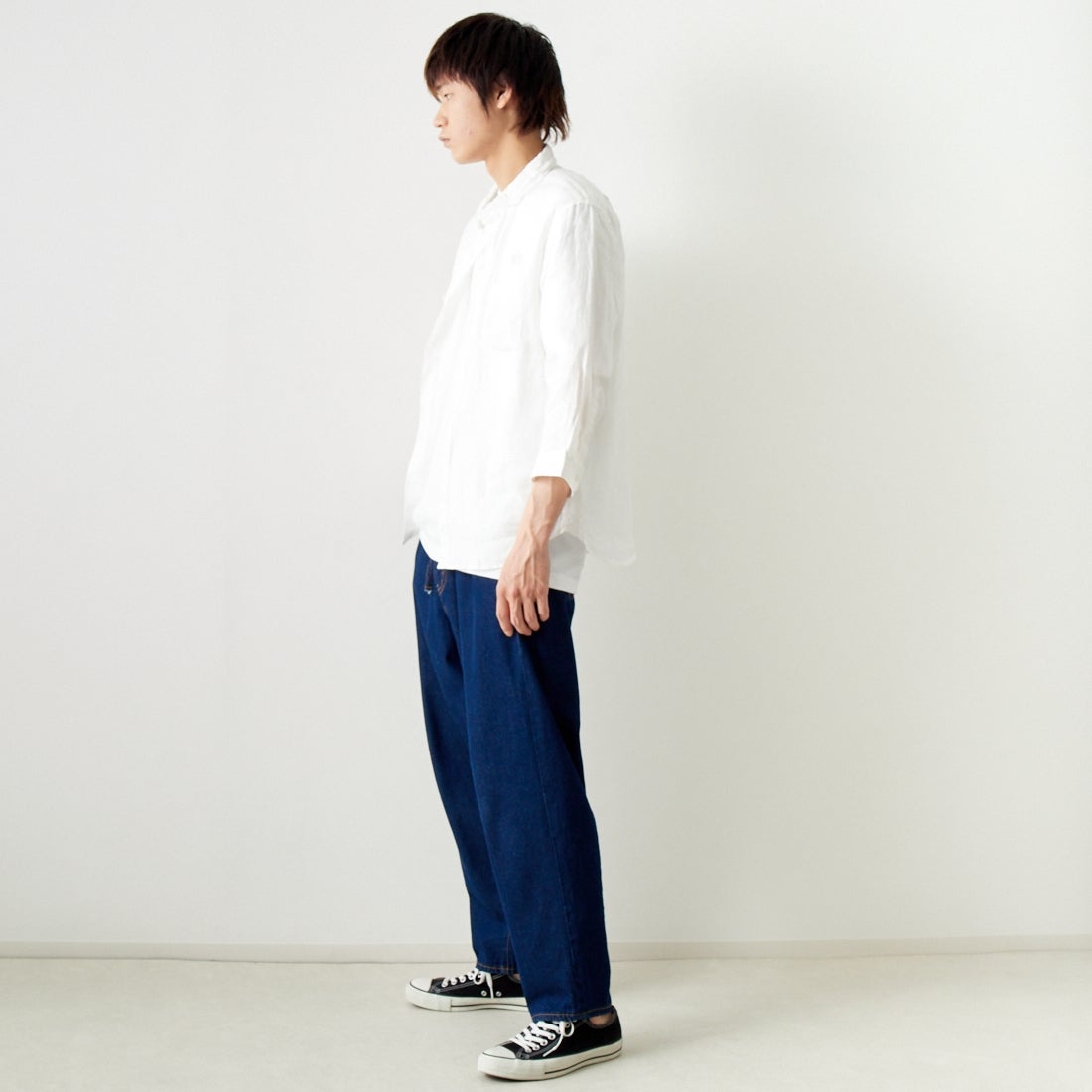 33Degrees [サーティスリーディグリーズ] フレンチリネン 七分袖シャツ [BFQ210] 010 WHITE &&モデル身長：182cm 着用サイズ：L&&