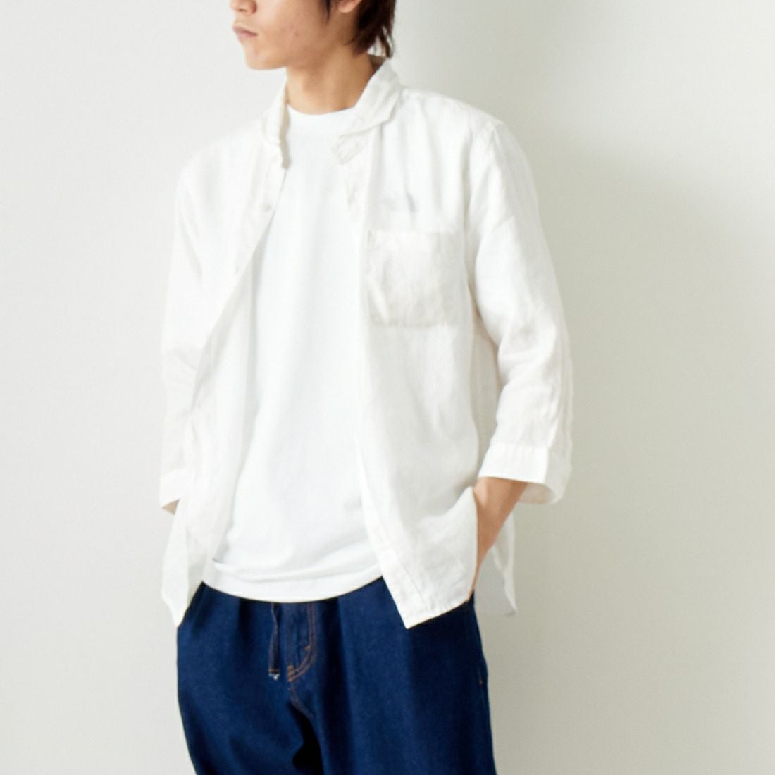 33Degrees [サーティスリーディグリーズ] フレンチリネン 七分袖シャツ [BFQ210] 010 WHITE &&モデル身長：182cm 着用サイズ：L&&