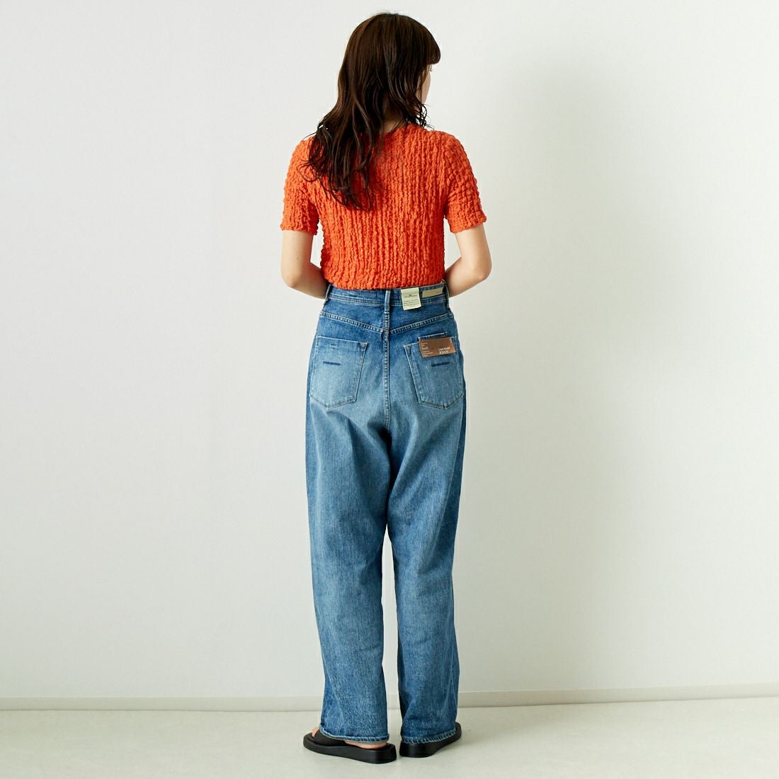 Jeans Factory Clothes [ジーンズファクトリークローズ] シャーリング プルオーバーカットソー [21242055] ｵﾚﾝｼﾞ &&モデル身長：167cm 着用サイズ：F&&