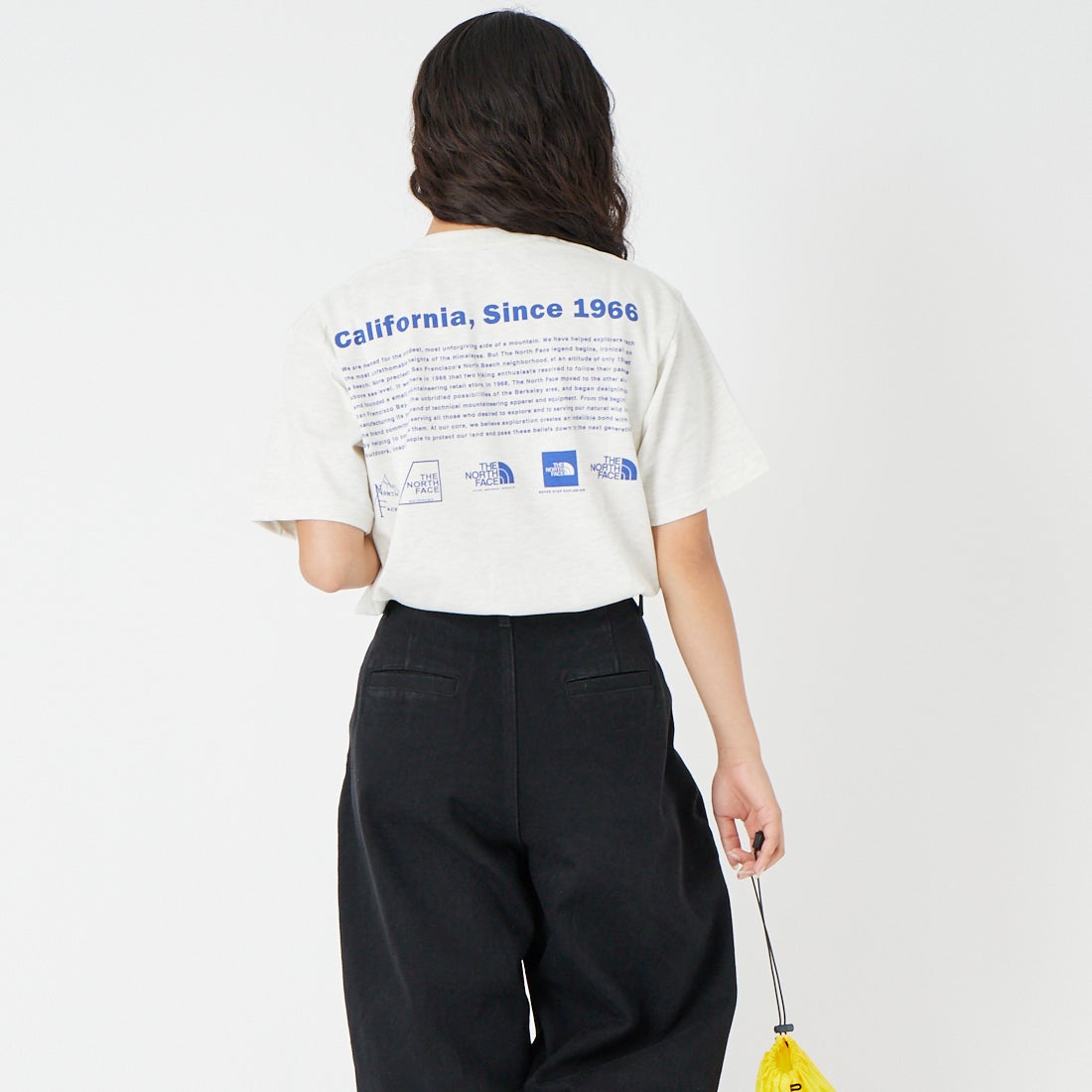 THE NORTH FACE [ザ ノースフェイス] ショートスリーブ ヒストリカルロゴTシャツ [NT32407] WX &&モデル身長：162cm 着用サイズ：S&&