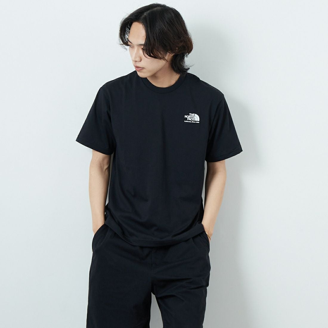 THE NORTH FACE [ザ ノースフェイス] ショートスリーブ ヒストリカルロゴTシャツ [NT32407] K &&モデル身長：179cm 着用サイズ：M&&