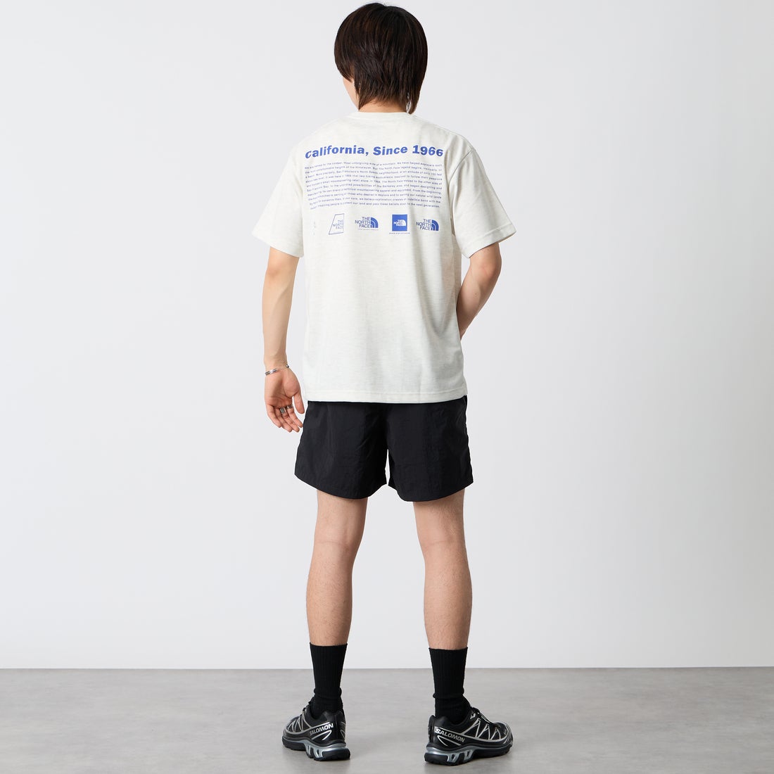 THE NORTH FACE [ザ ノースフェイス] ショートスリーブ ヒストリカルロゴTシャツ [NT32407] WX &&モデル身長：177cm 着用サイズ：M&&