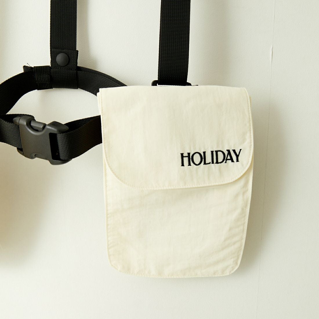 HOLIDAY [ホリデイ] サプレックスナイロンポケットベスト [24103130] OFF WHITE