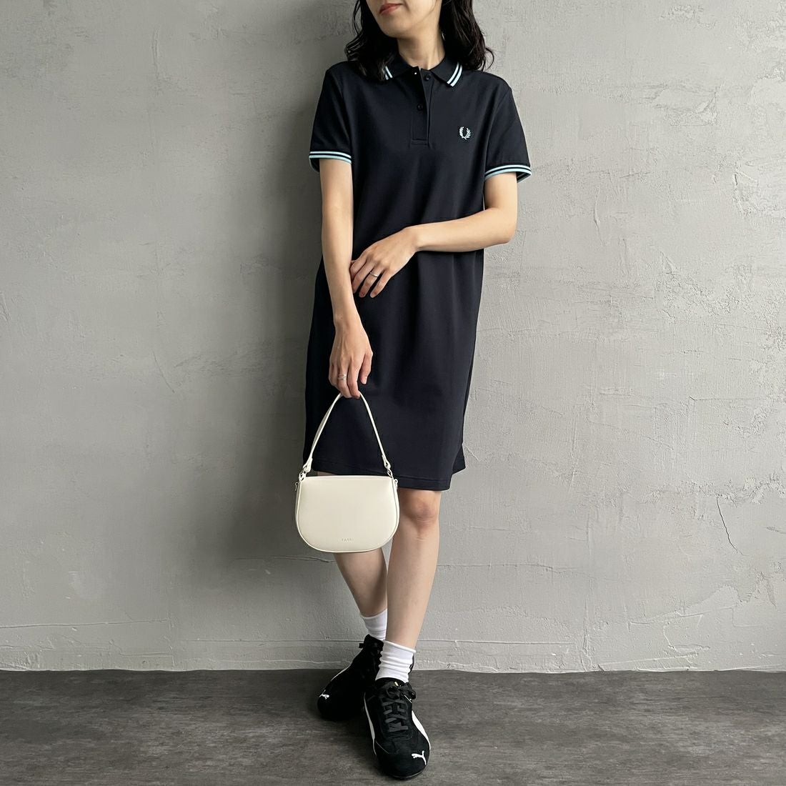 FRED PERRY [フレッドペリー] ツインティップドドレス [D3600] Y60 NAVY/M &&モデル身長：160cm 着用サイズ：10&&
