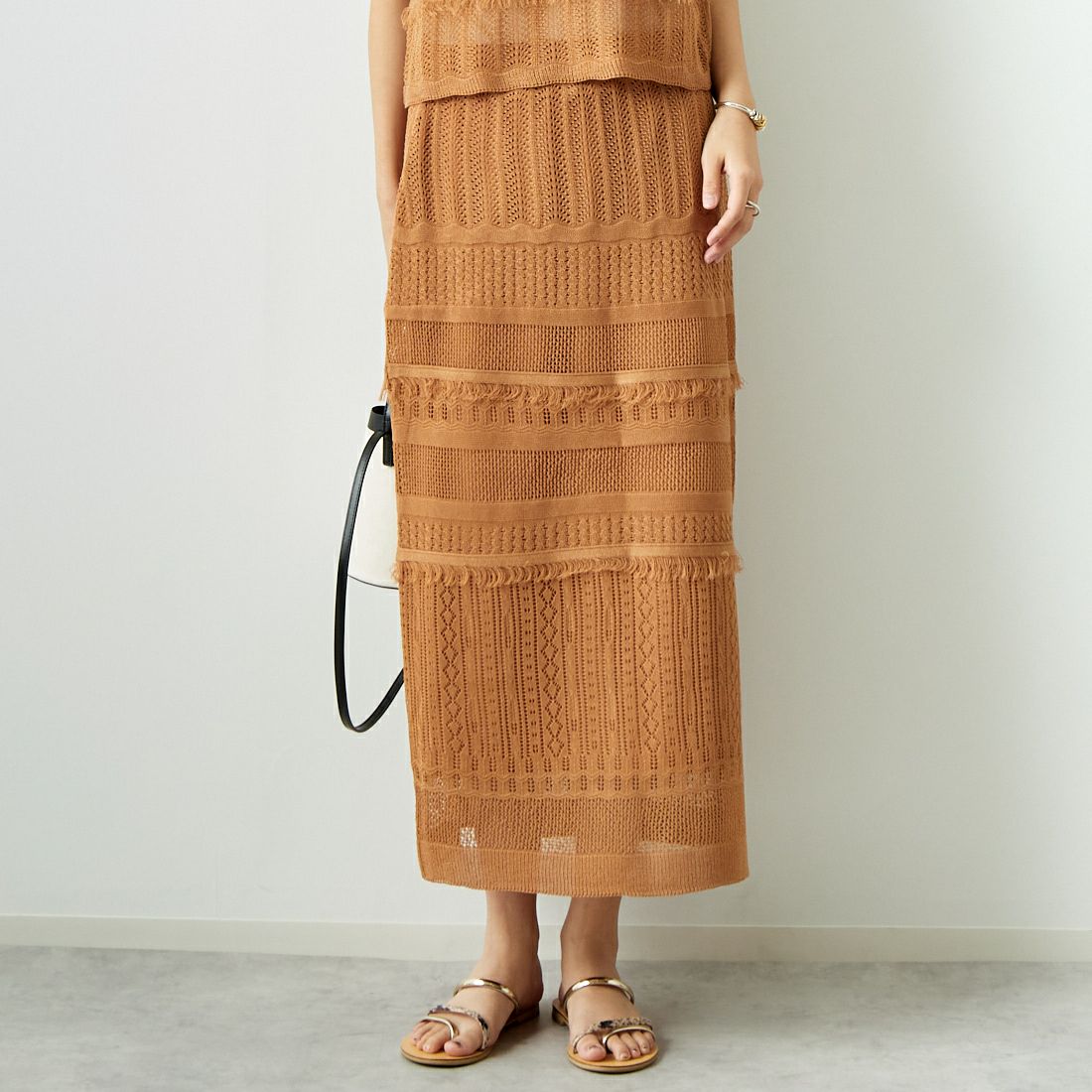 ﾓｶ&&モデル身長：167cm 着用サイズ：F&&