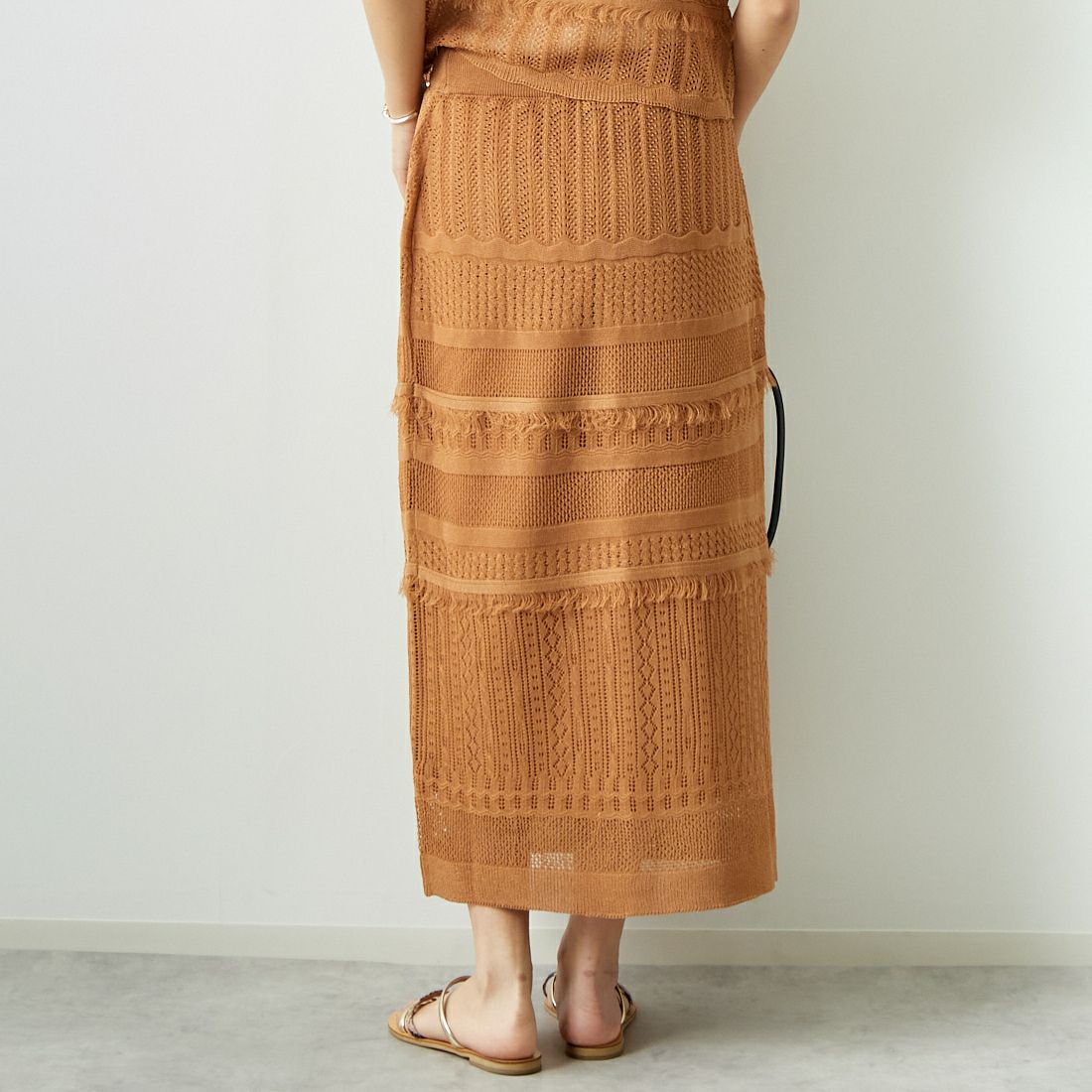 Jeans Factory Clothes [ジーンズファクトリークローズ] メッシュフリンジスカート [11242812] ﾓｶ &&モデル身長：167cm 着用サイズ：F&&