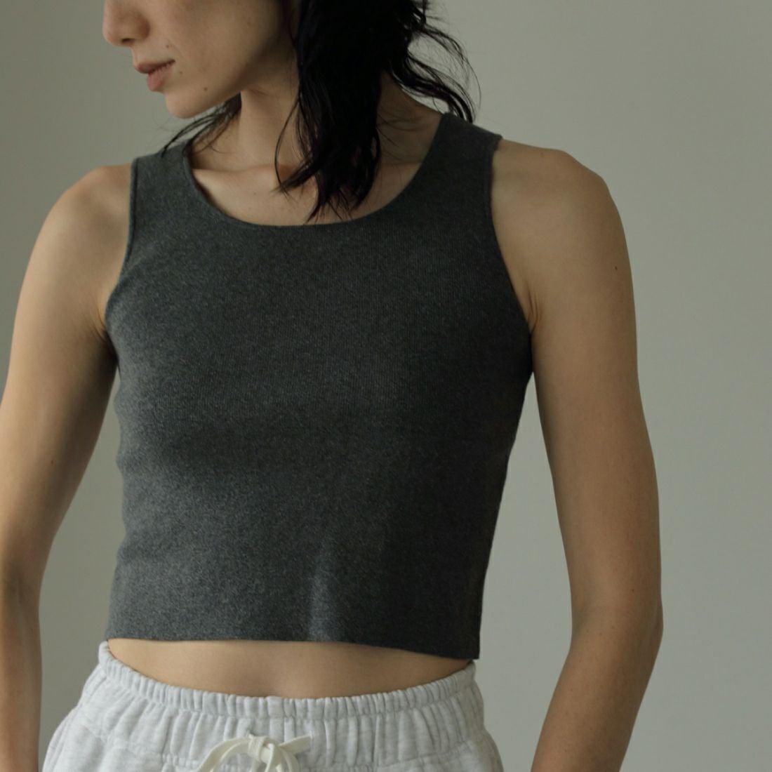 anuke [アンヌーク] クロップド ニットタンクトップ [62410503