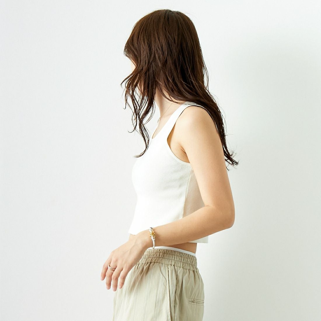 anuke [アンヌーク] クロップド ニットタンクトップ [62410503