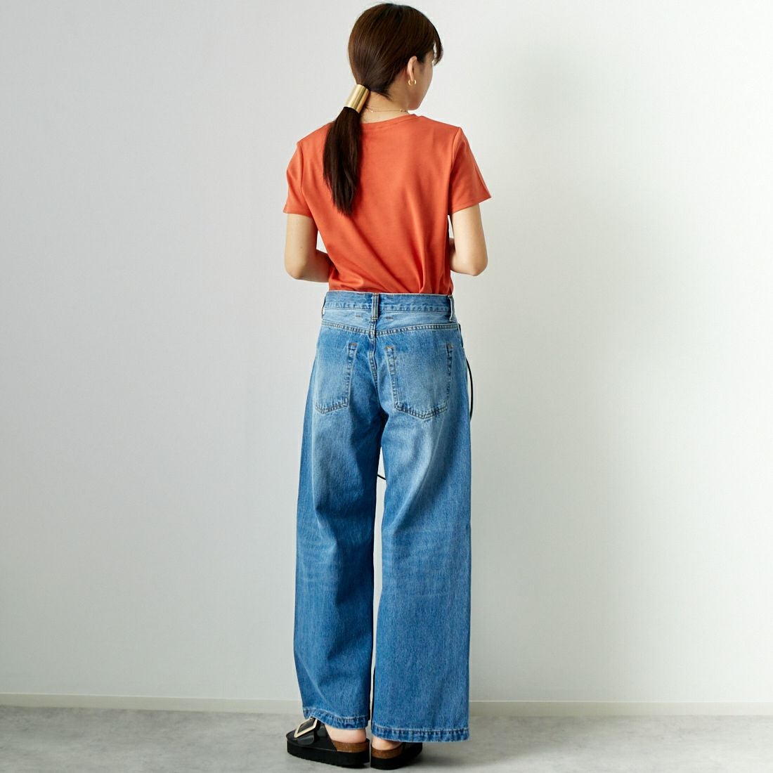 CLOCHE [クロシェ] クルーネックコンパクトTシャツ [41285759] ｵﾚﾝｼﾞ &&モデル身長：167cm 着用サイズ：2&&