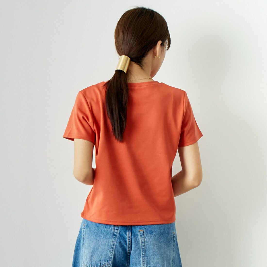 CLOCHE [クロシェ] クルーネックコンパクトTシャツ [41285759] ｵﾚﾝｼﾞ &&モデル身長：167cm 着用サイズ：2&&