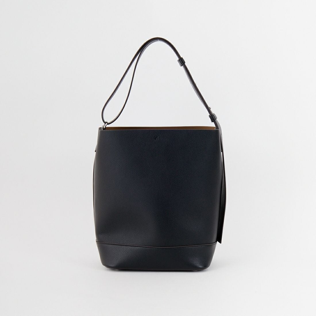 &MyuQ [アンドミューク] 別注 JUNO バケツ型トートバッグ [MCB071-JF] BLK/KHK