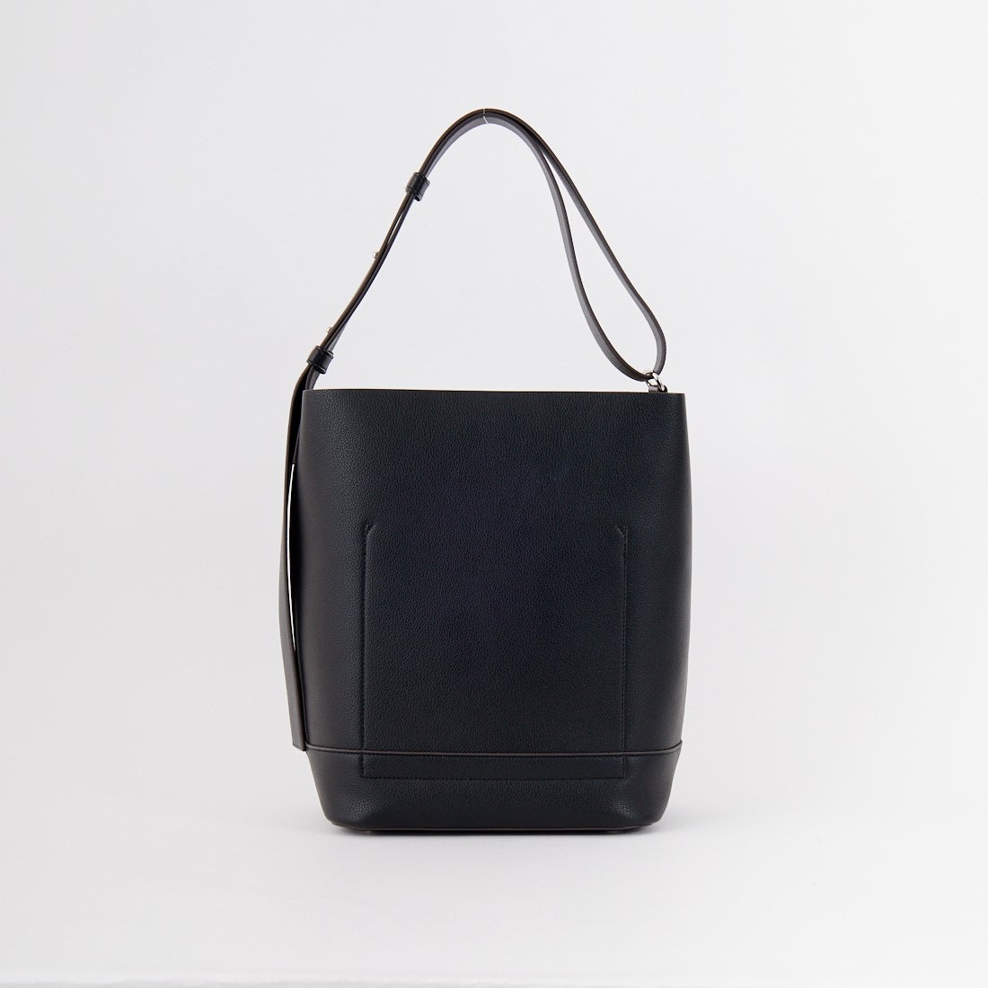 &MyuQ [アンドミューク] 別注 JUNO バケツ型トートバッグ [MCB071-JF] BLK/KHK