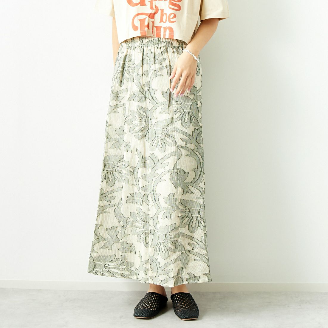 Jeans Factory Clothes [ジーンズファクトリークローズ] ネットカットジャガードフレアスカート [24771-PF] GREEN &&モデル身長：167cm 着用サイズ：F&&